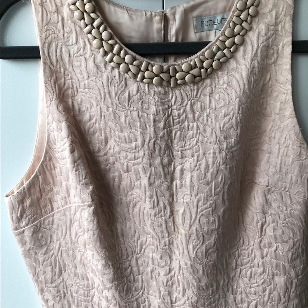 Gorgeous nude-pink dress